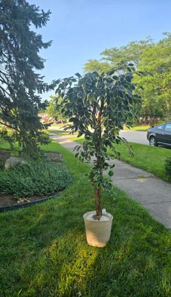 Artificial tree