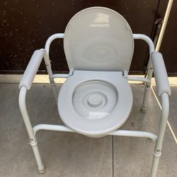 Commode Chair. Firm price.