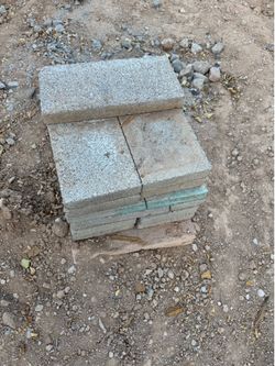 Wall block caps