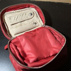 Vintage Red Leather Travel Bag (like new)