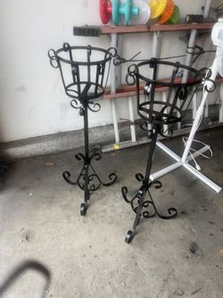 Planter Holders