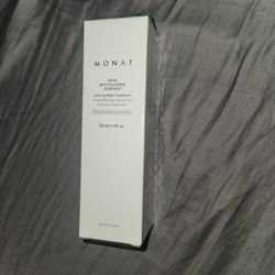 monat skin revitalizing essence 