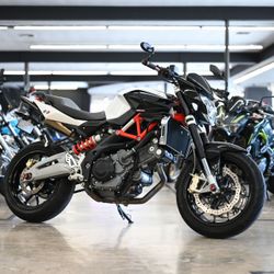 2014 APRILIA SHIVER 750