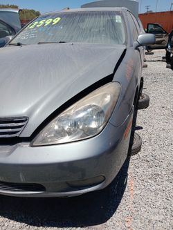 Headlights Lexus.
Call three e s three hundred