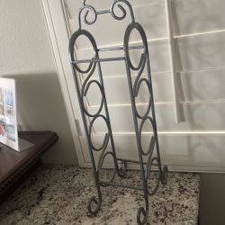 Standing Wine
