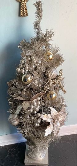 32 inches tall Silver Tree-$20 Firm,No Holds or Spam