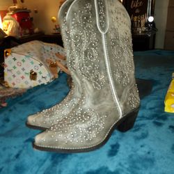 Ladies Boots