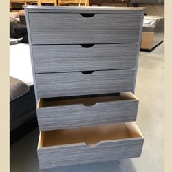 5 Drawer Dresser