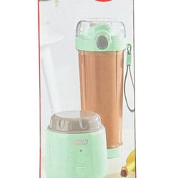 Brand New Dash Portable USB Blender With Carry Strap-Aqua