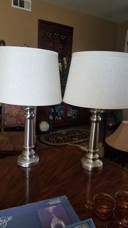 2 like new lamps