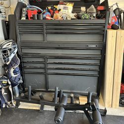 Husky Toolbox With Hutch 52” Long