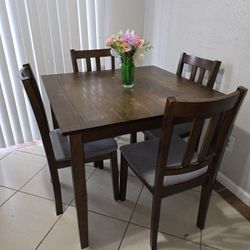 Hermoso 💚 Comedor 4 Sillas 