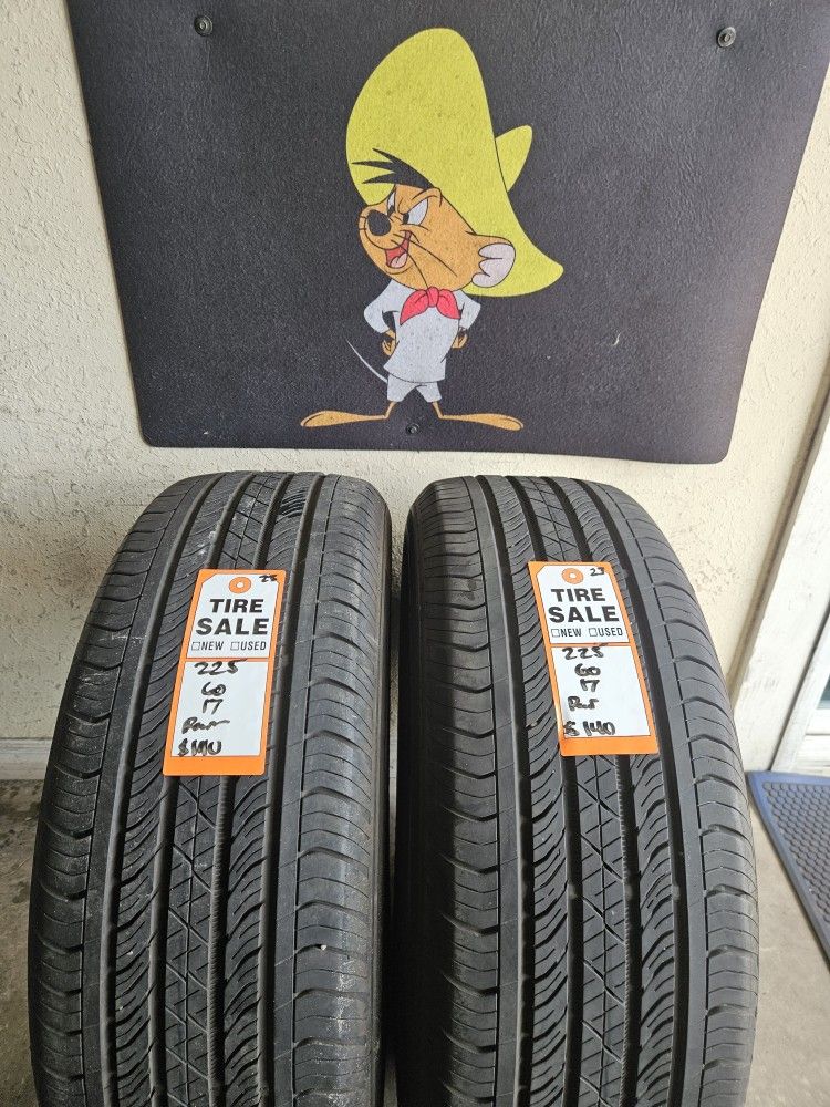 225/60/17 Continental Tires (2)