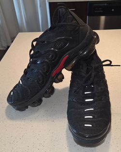 Nike Air VaporMax Plus Triple Black/Black Low Top Mens Sneakers 924453-114 Sz 10