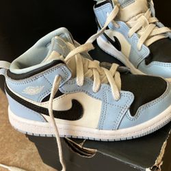Toddler Sneakers Size 9 