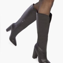 Just Fab New In box Black Tall Sexy Boots Size 7