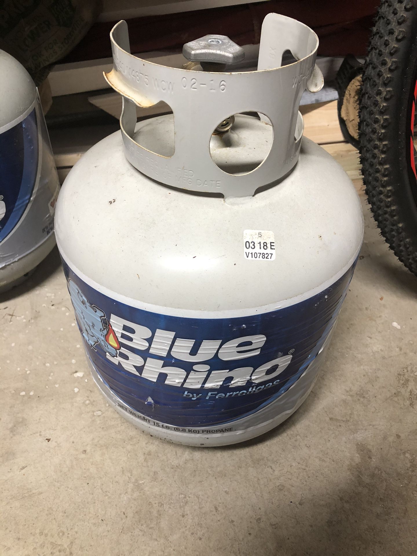 Empty Refillable Propane tanks for grills or RVs