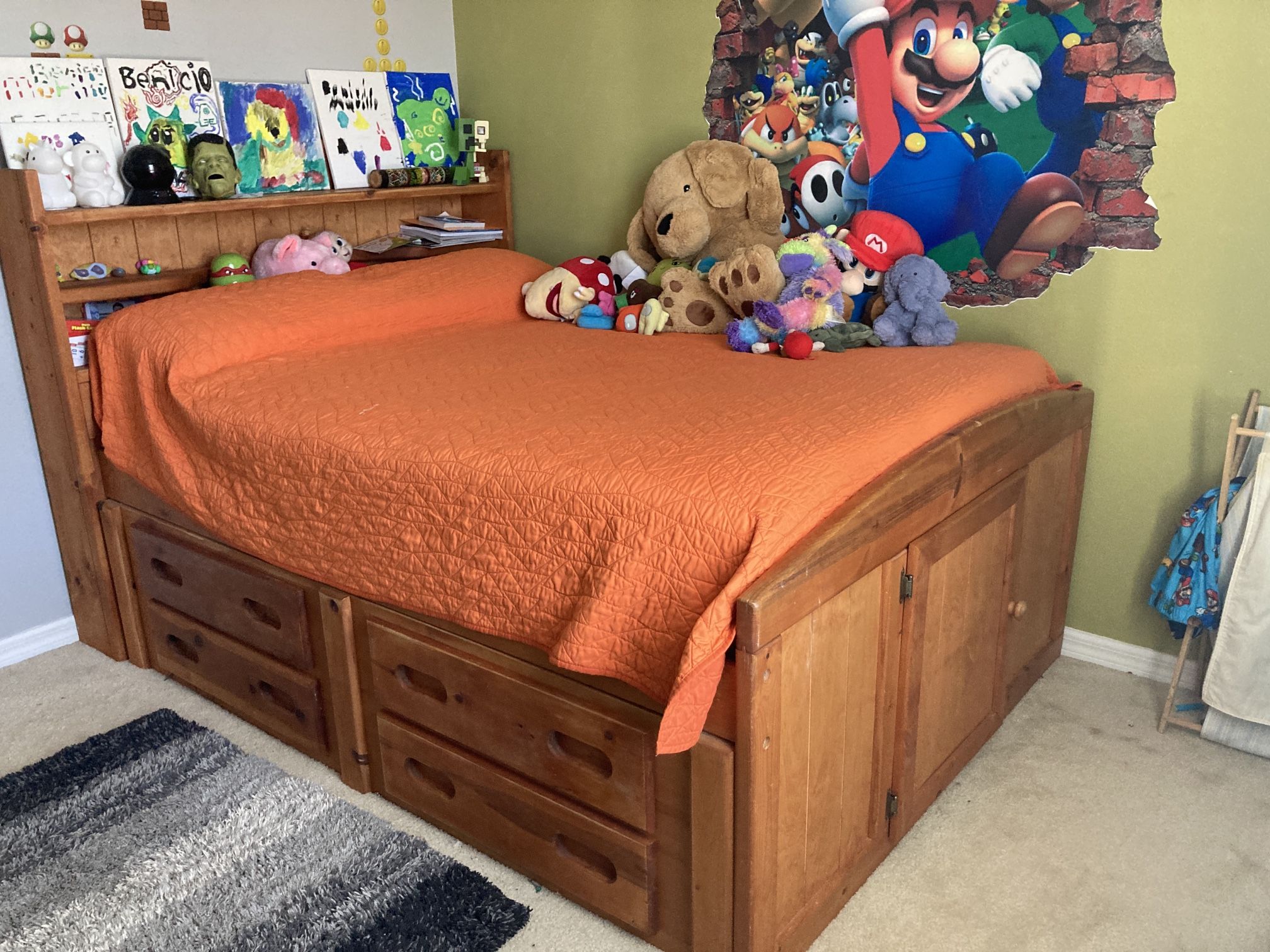 Full size wood bed w/ bookshelf headboard and 4 drawers