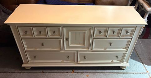 White Dresser. Classic New England style in 3 finishes. This beautiful collection is accentuated by the generous use of moldings and wainscot paneling