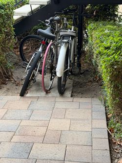 3 bikes