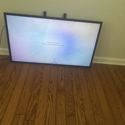 40” Samsung Smart TV
