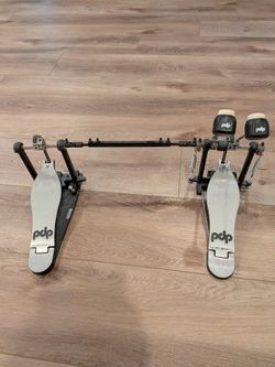 Pacific Drums and Percussion 700 Series Double (Single Chain) Bass Drum Pedal (PDDP712) - double bass drum pedal