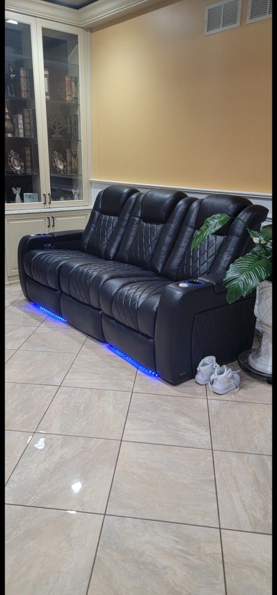 Home Theater Seating