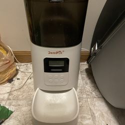 Auto Pet Feeder 