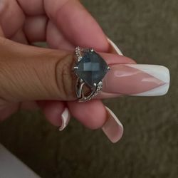 Women’s Ring 