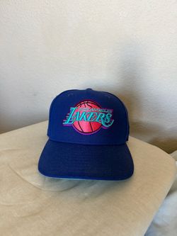 Los Angeles Lakers Fitted Hat