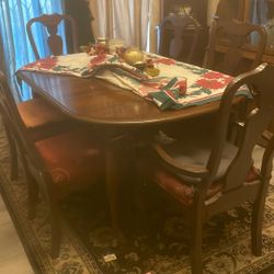 Dining Room Table With Extra Leaf 