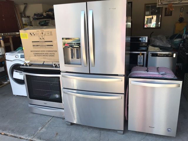 Whirlpool stainless appliances set new