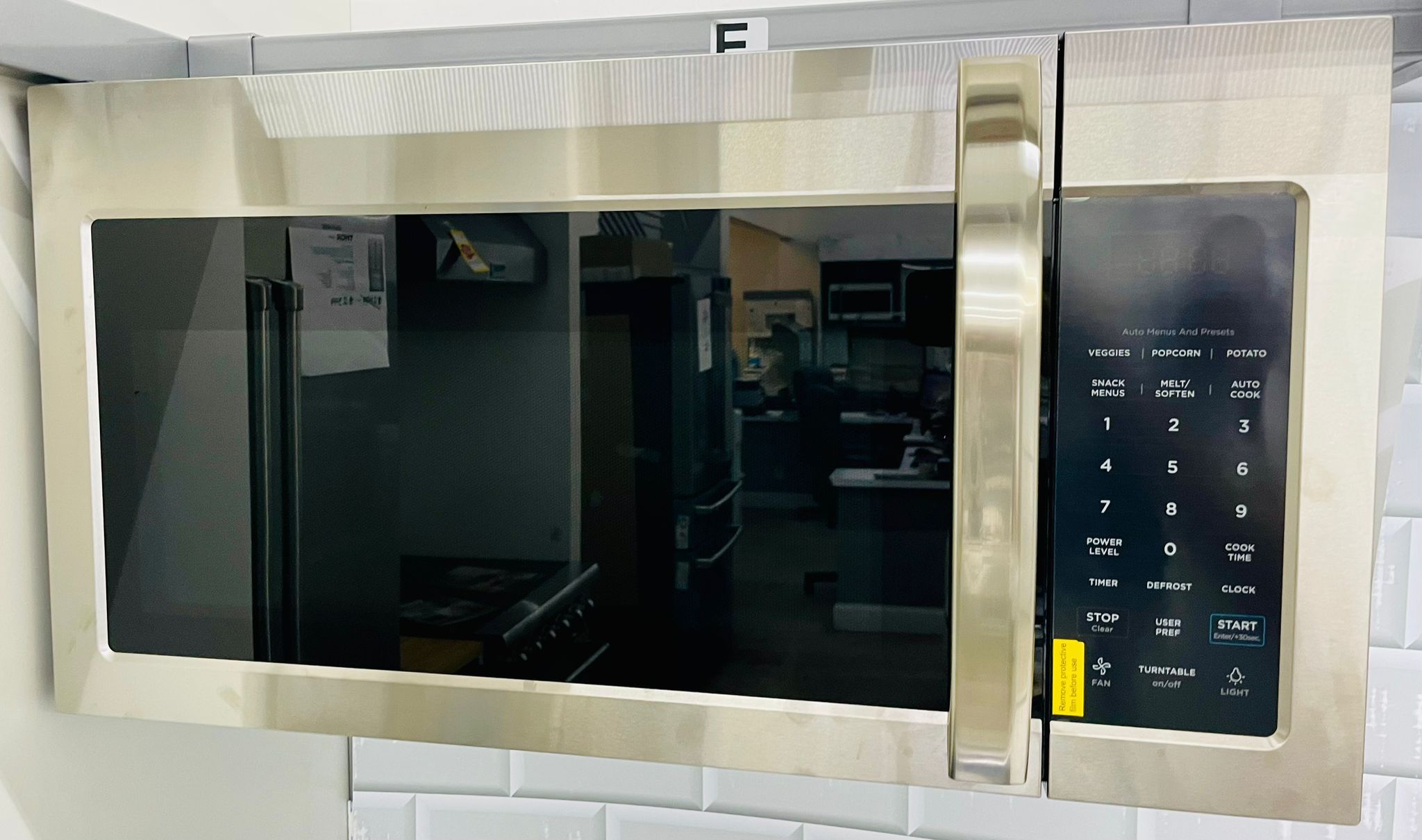 🔥🔥30” Midea Microwave