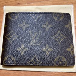 Louis Vuitton Monogram Wallet