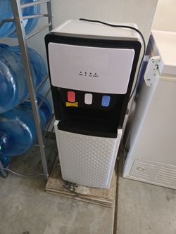 Water dispenser