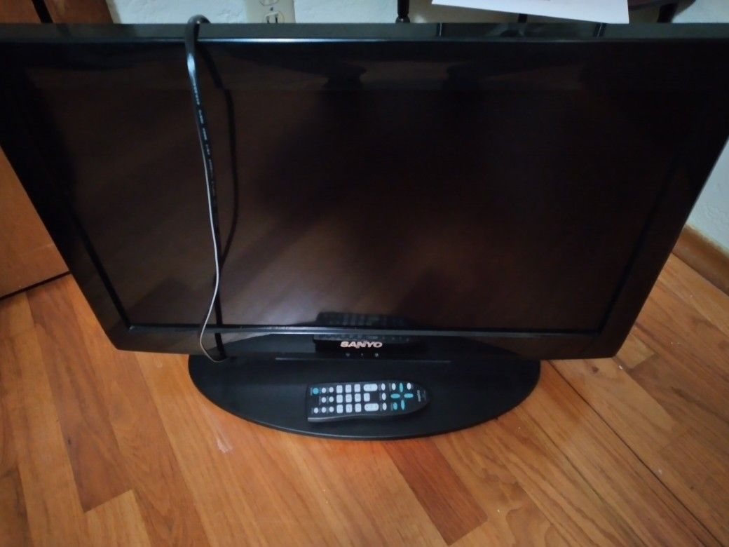 Small TV $40 obo