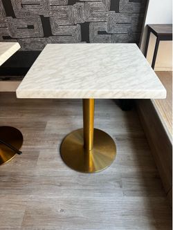 Restaurant tables