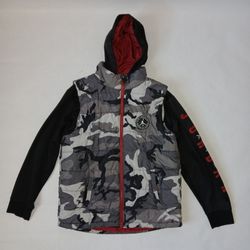 Boys Jordan Jacket Size 18/20