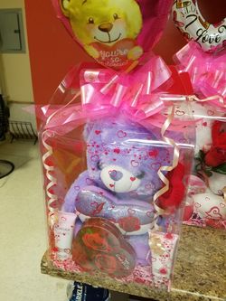 Valentine's Day Gift Basket