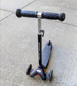 3 wheel kick scooter with adjustable handle