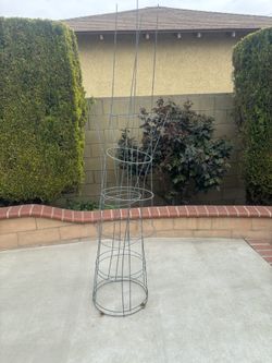 Plant Holder