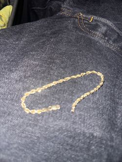 10k Karat Gold (2.25 grams)