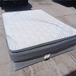 Queen Pillowtop Mattress And Box Spring