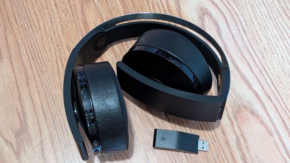 Sony 3d Platinum Wireless Gaming Headset.