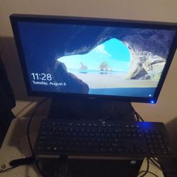 I5 CORE P Widow's 10  400GIG MINI DESKTOP/ ACER HD MONITOR 