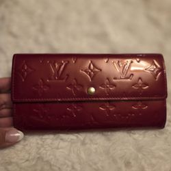 Louis Vuitton Sarah Patent Leather Red Wallet