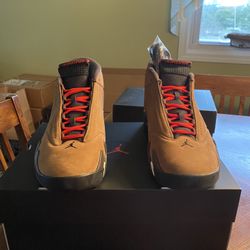 AIR JORDAN 14 WINTERIZED SIZE 13
