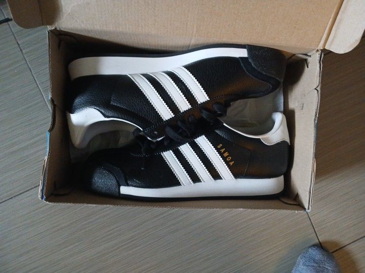 Adidas Samba Size 9