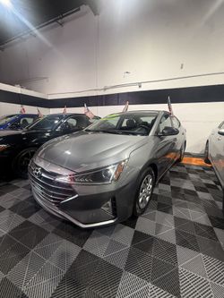 2019 Hyundai Elantra