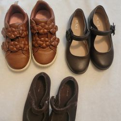 Girls Shoes (Sz 10, Amd 11)